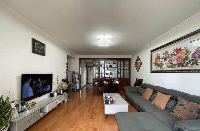 四中 江山瑞城 精装 大套三 建面122平,随时看房 四中 江山瑞城 精装 大套三 建面122平,随时看房